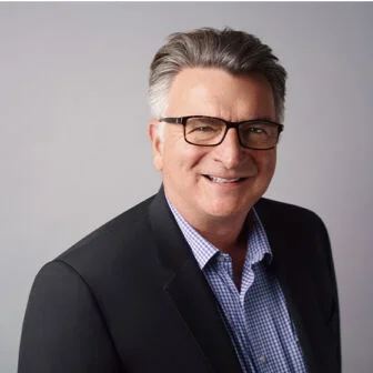 Scott Offer, vicepresidente ejecutivo, asesor general, Flex