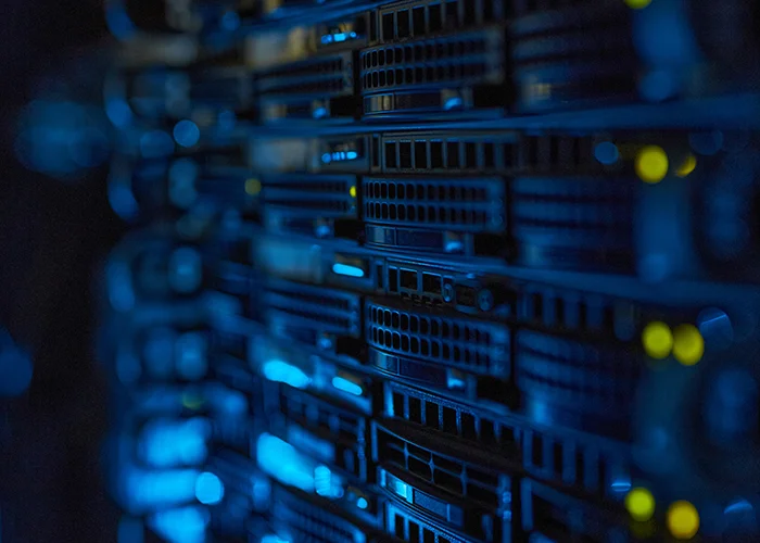 Soluciones en la nube: racks y cierres empresariales
