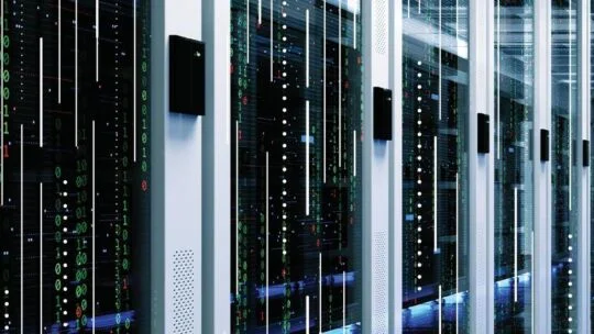Racks enfriados por líquido optimizados para computadoras basadas en Intel