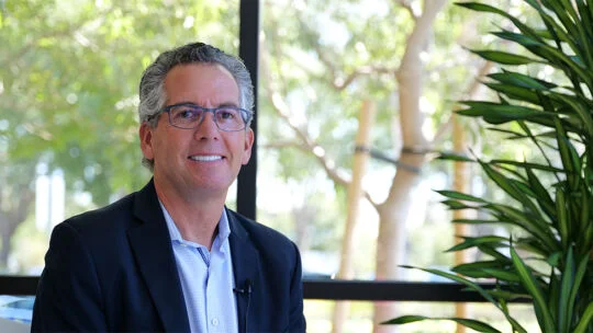 Danny Shapiro, vicepresidente de automoción de NVIDIA, habla sobre tecnologías avanzadas para un futuro seguro y autónomo